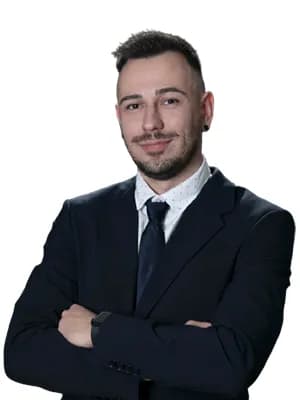 Кристин Николов