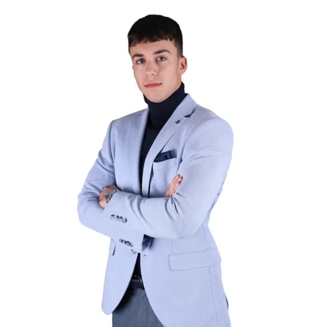 Виктор Младенов